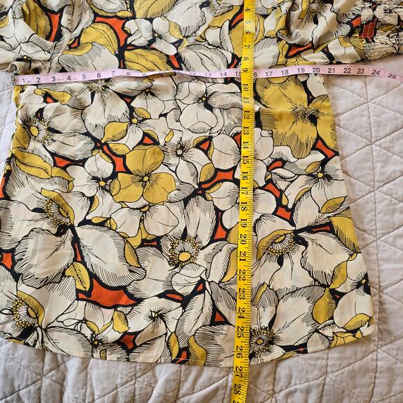 Cabi Sequel Blouse Women's M Yellow Orange Large Floral Poet Sleeve Career Boho - Picture 7 of 9